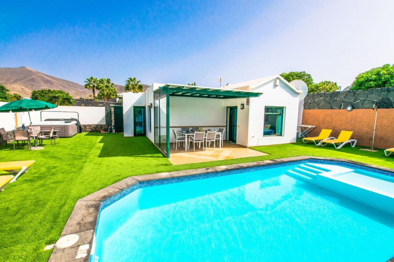 Villa Los Arcos - Lh160 By Villas Now Ltd ปลายาบลังกา ภายนอก รูปภาพ