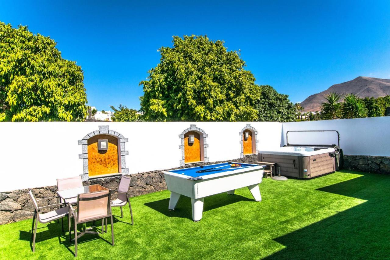 Villa Los Arcos - Lh160 By Villas Now Ltd ปลายาบลังกา ภายนอก รูปภาพ